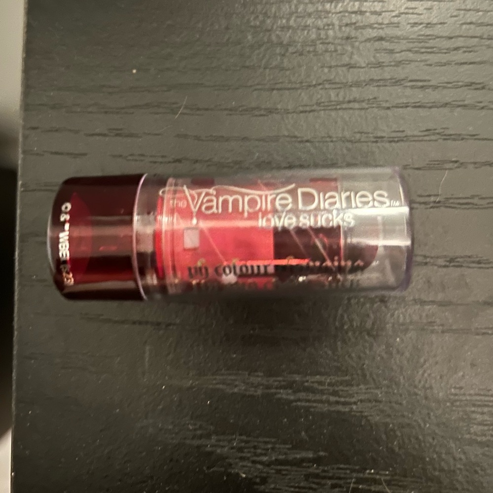Vampire diaries color changing lip & cheek tint
